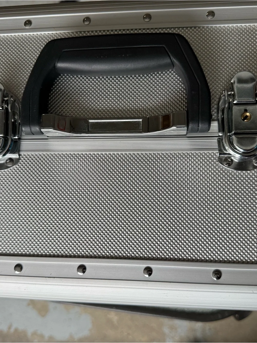 Artistry durable silver
